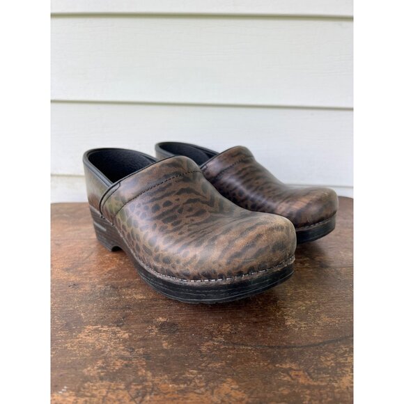 Dansko Womens Professional Leopard Print Clogs Brown & Black Leather Slip-On Sho - Picture 1 of 5